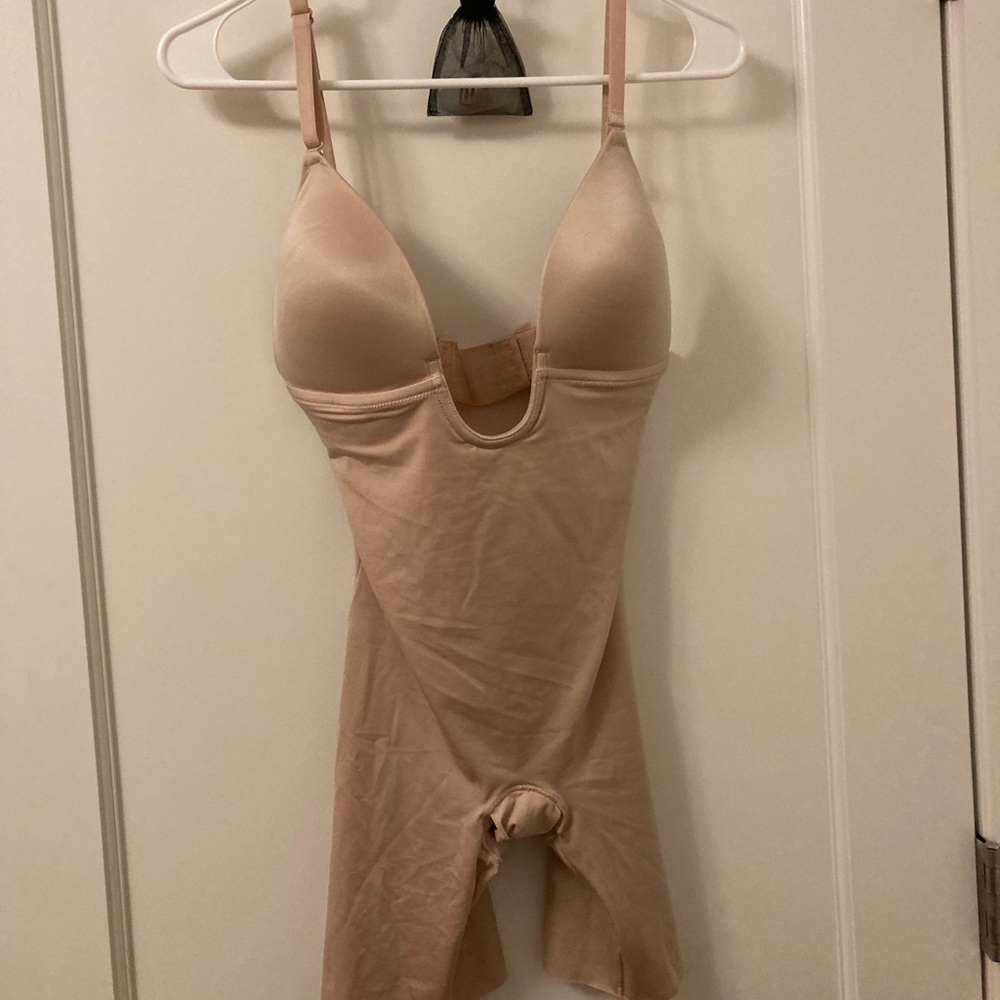 Spanx Suit Your Fancy Plunge Low-Back Mid-Thigh Bodysuit